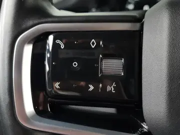 2022 Land Rover Discovery Sport с пробегом 55 552 км