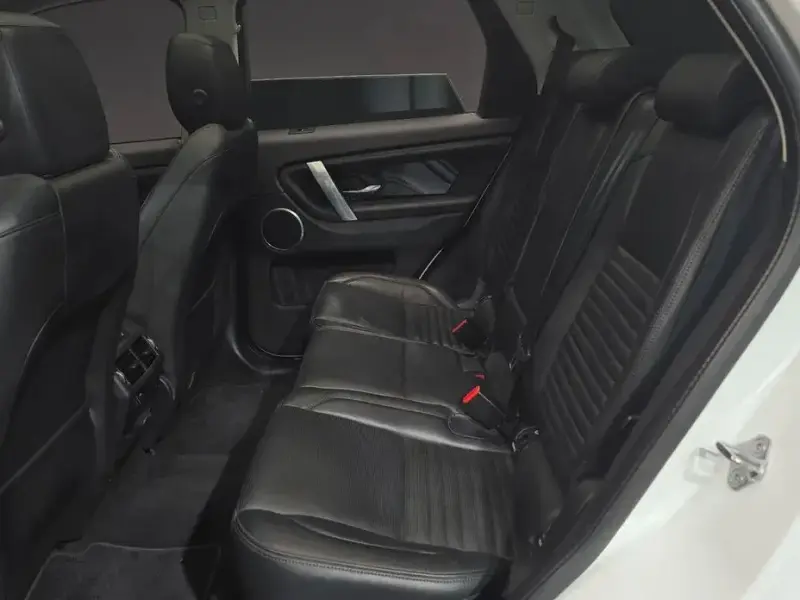 2021 Land Rover Discovery Sport с пробегом 137 780 км