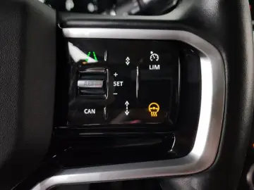 2022 Land Rover Discovery Sport с пробегом 55 552 км