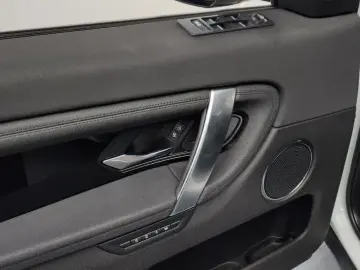 2022 Land Rover Discovery Sport с пробегом 55 552 км