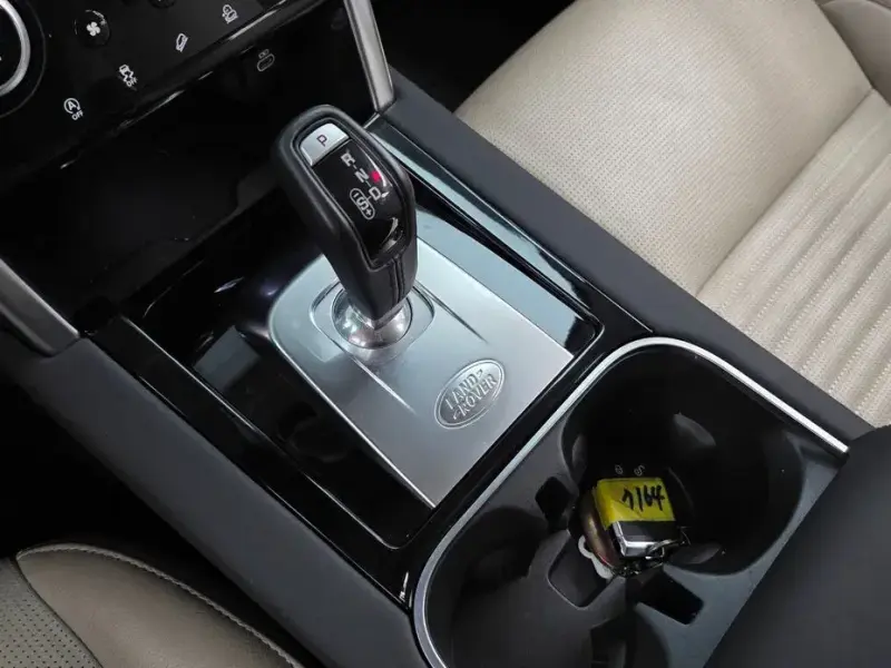 2021 Land Rover Discovery Sport с пробегом 47 990 км