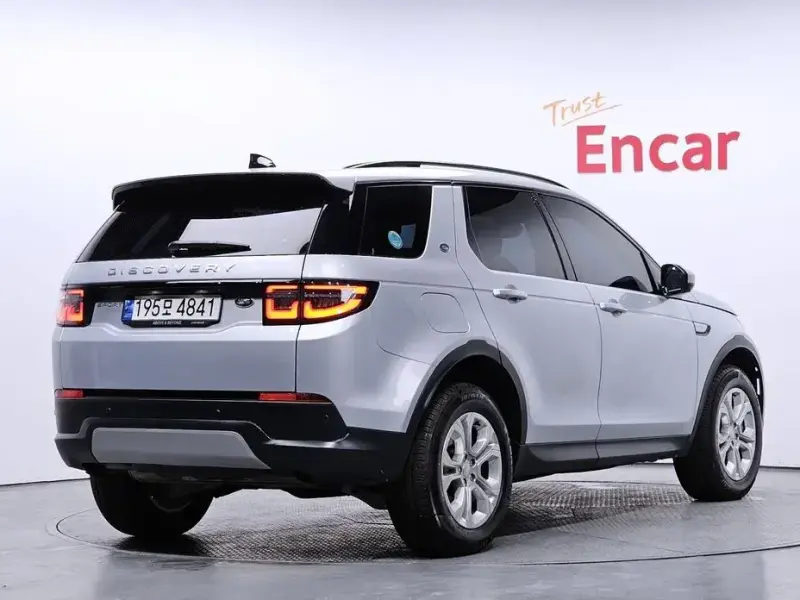 2022 Land Rover Discovery Sport с пробегом 22 163 км