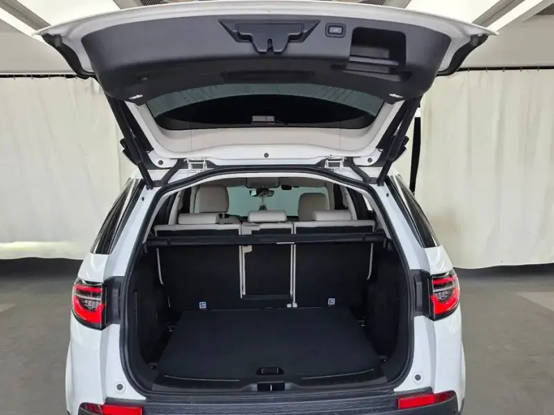 2021 Land Rover Discovery Sport с пробегом 47 990 км