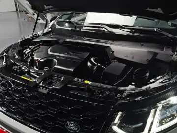 2025 Land Rover Discovery Sport с пробегом 20 366 км
