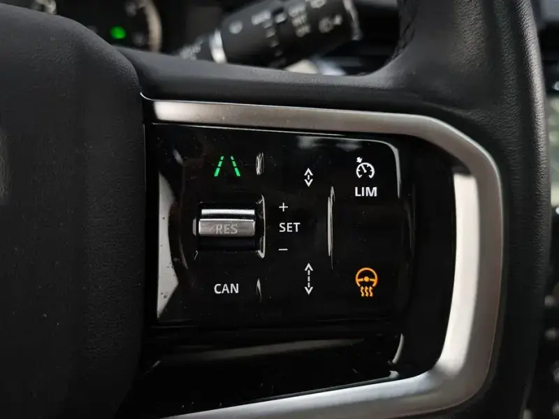 2022 Land Rover Discovery Sport с пробегом 22 163 км