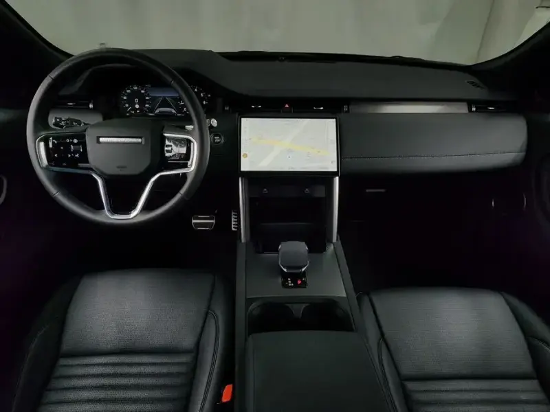 2024 Land Rover Discovery Sport с пробегом 6 840 км