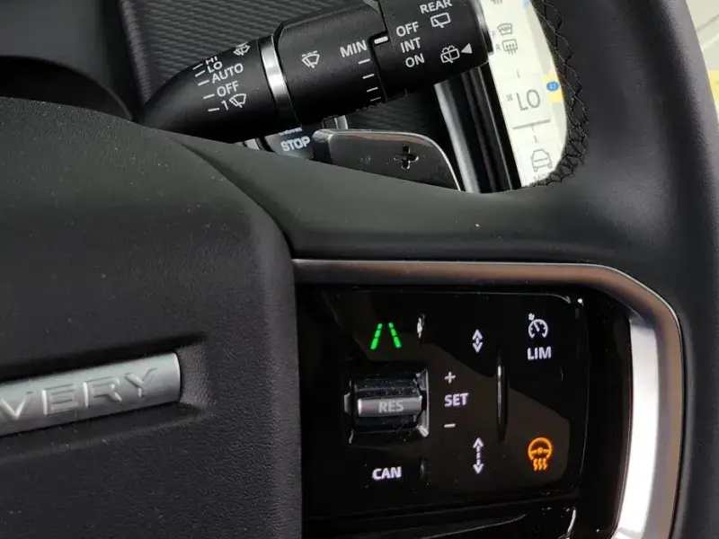 2024 Land Rover Discovery Sport с пробегом 6 840 км