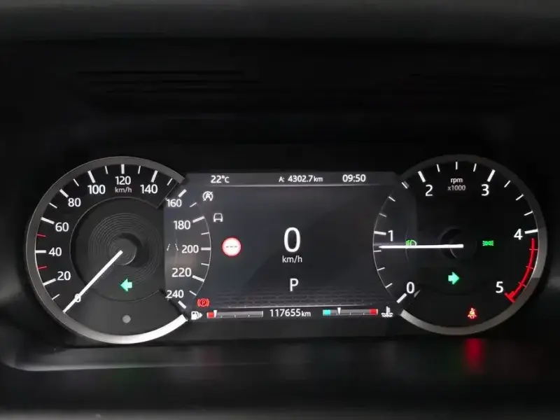 2020 Land Rover Discovery Sport с пробегом 117 655 км