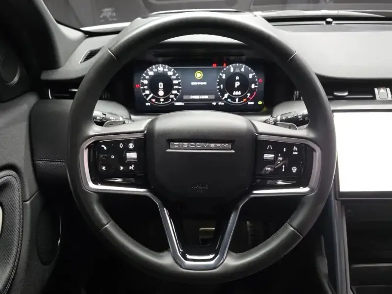 2025 Land Rover Discovery Sport с пробегом 22 833 км