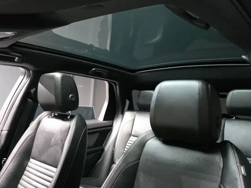 2025 Land Rover Discovery Sport с пробегом 22 833 км