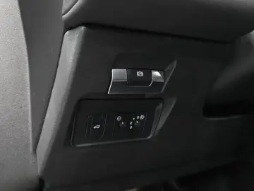 2020 Land Rover Discovery Sport с пробегом 117 655 км
