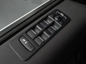 2020 Land Rover Discovery Sport с пробегом 117 655 км