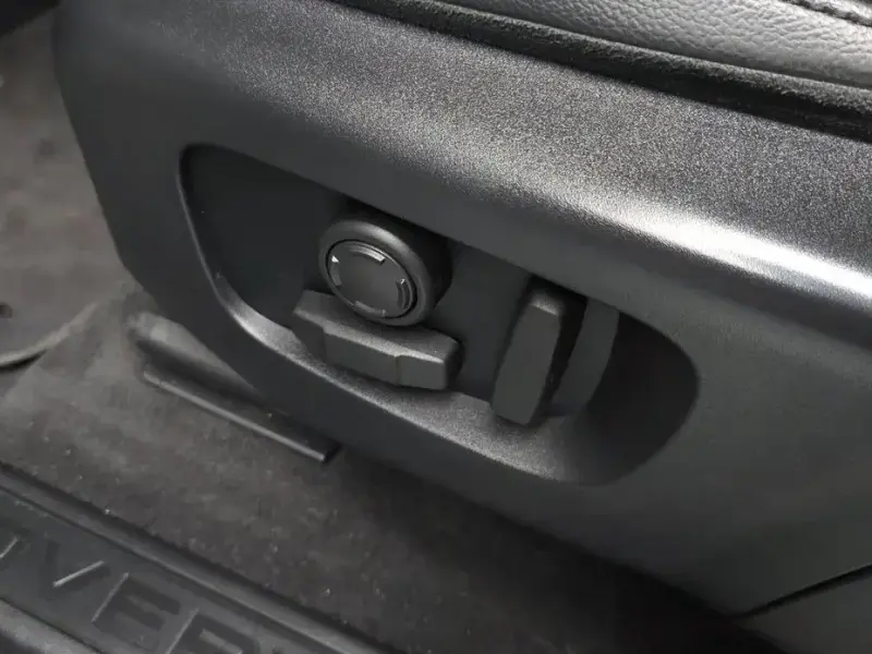 2020 Land Rover Discovery Sport с пробегом 117 655 км