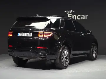 2025 Land Rover Discovery Sport с пробегом 303 км