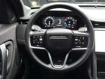 2025 Land Rover Discovery Sport с пробегом 303 км
