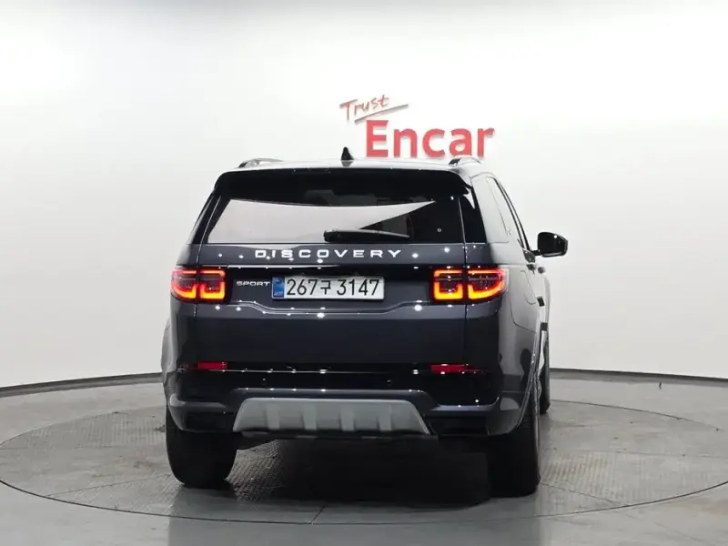 2025 Land Rover Discovery Sport с пробегом 3 756 км