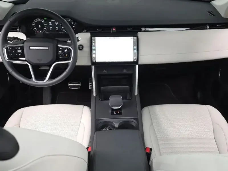 2025 Land Rover Discovery Sport с пробегом 3 756 км