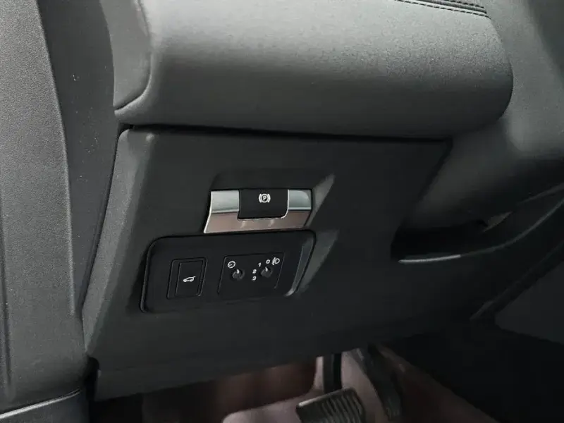 2020 Land Rover Discovery Sport с пробегом 45 733 км