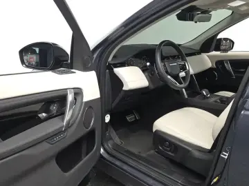 2025 Land Rover Discovery Sport с пробегом 3 756 км