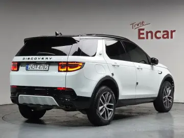 2025 Land Rover Discovery Sport с пробегом 12 080 км