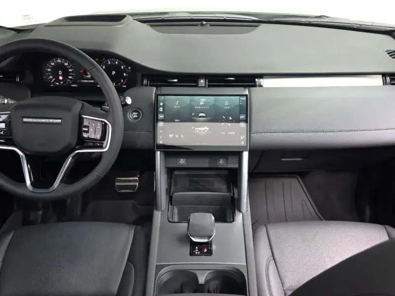 2025 Land Rover Discovery Sport с пробегом 12 080 км