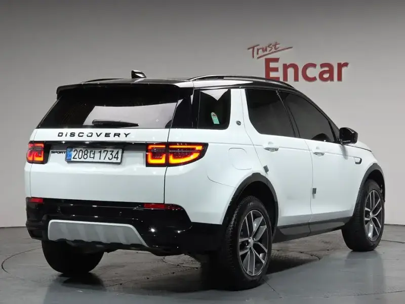2025 Land Rover Discovery Sport с пробегом 6 325 км