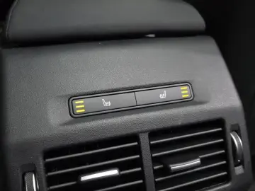 2025 Land Rover Discovery Sport с пробегом 12 080 км