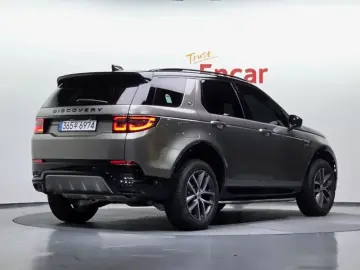 2025 Land Rover Discovery Sport с пробегом 3 592 км