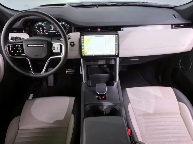 2025 Land Rover Discovery Sport с пробегом 3 592 км