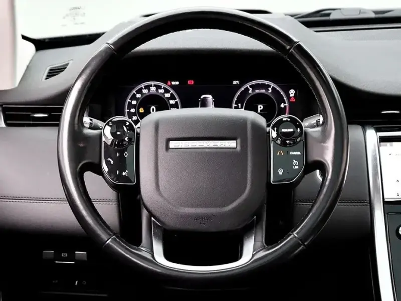2020 Land Rover Discovery Sport с пробегом 113 647 км