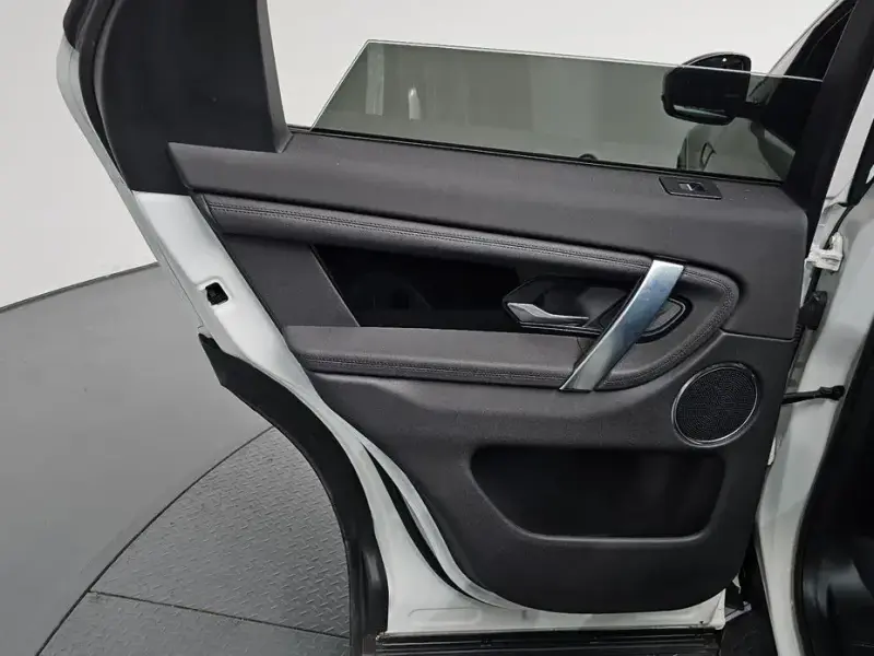 2020 Land Rover Discovery Sport с пробегом 36 935 км