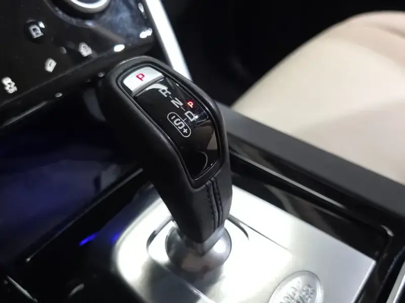 2022 Land Rover Discovery Sport с пробегом 36 972 км