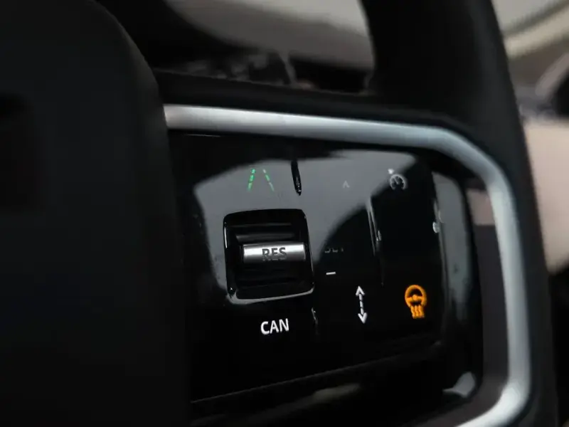 2022 Land Rover Discovery Sport с пробегом 36 972 км