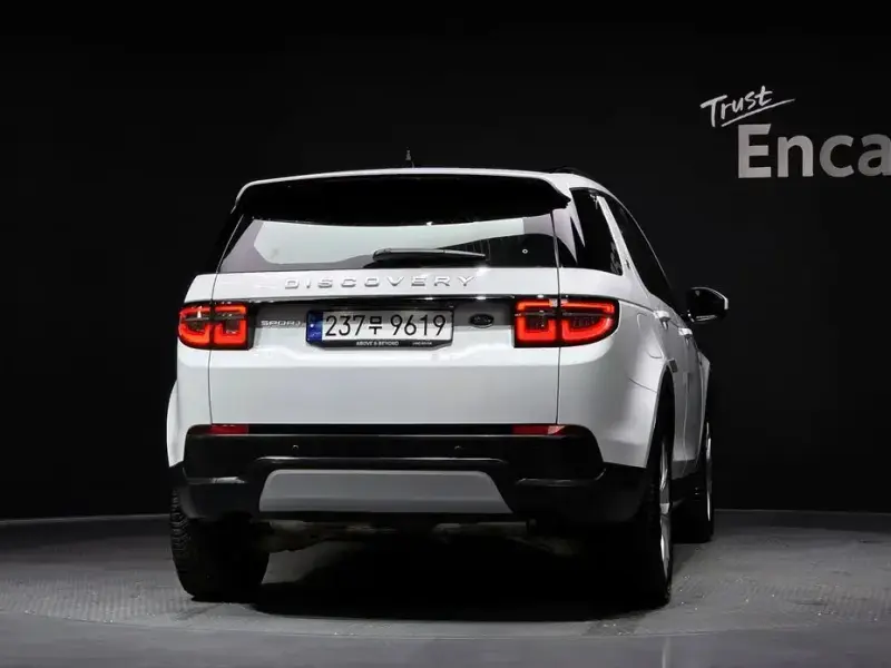 2023 Land Rover Discovery Sport с пробегом 31 932 км