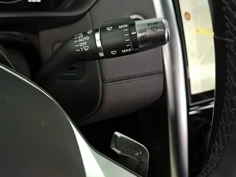 2021 Land Rover Discovery с пробегом 86 371 км