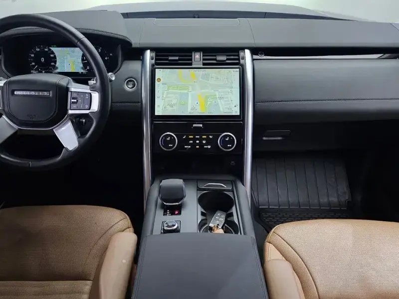 2022 Land Rover Discovery с пробегом 83 037 км