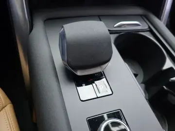 2022 Land Rover Discovery с пробегом 83 037 км