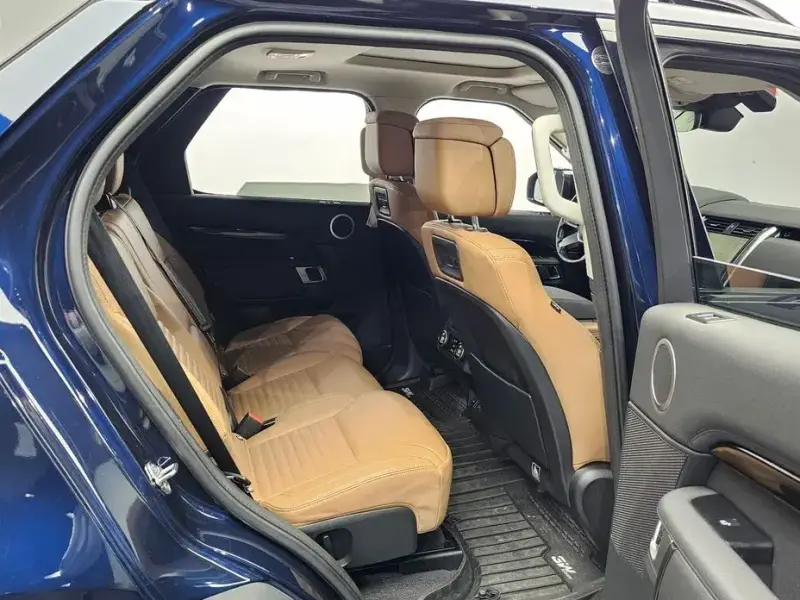 2022 Land Rover Discovery с пробегом 83 037 км