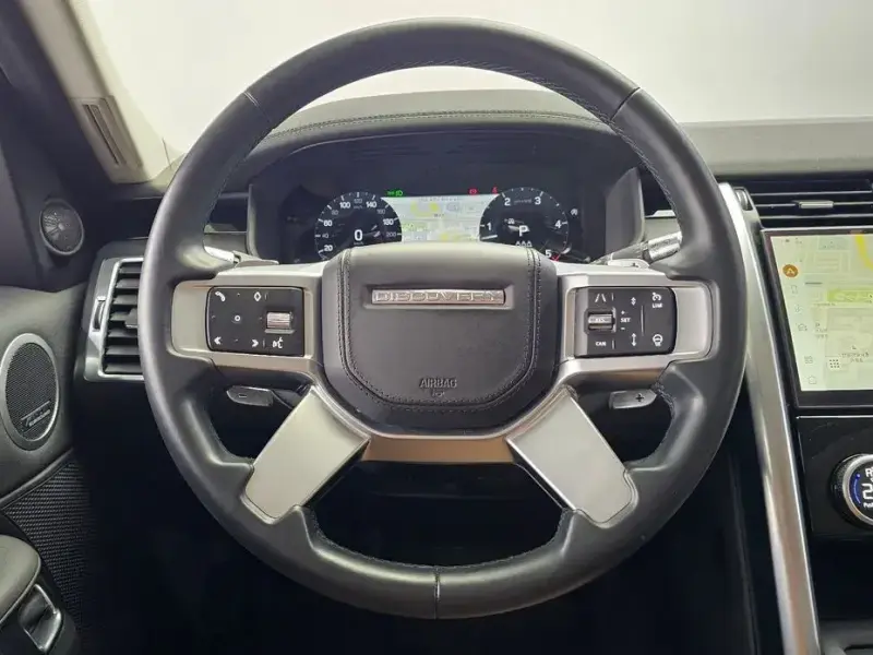 2022 Land Rover Discovery с пробегом 83 037 км