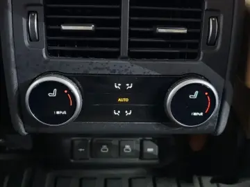 2022 Land Rover Discovery с пробегом 83 037 км