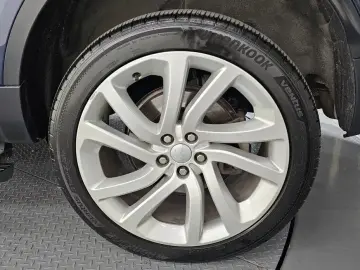 2022 Land Rover Discovery с пробегом 83 037 км