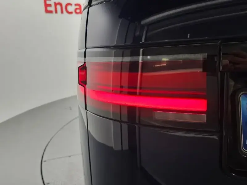 2022 Land Rover Discovery с пробегом 83 037 км