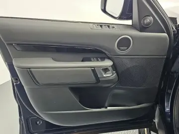2022 Land Rover Discovery с пробегом 83 037 км