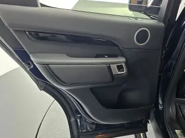 2022 Land Rover Discovery с пробегом 83 037 км
