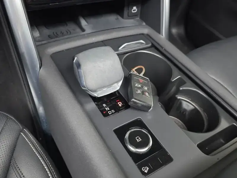 2021 Land Rover Discovery с пробегом 74 604 км