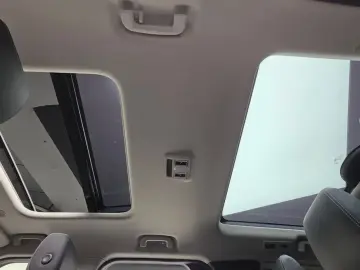 2021 Land Rover Discovery с пробегом 74 604 км
