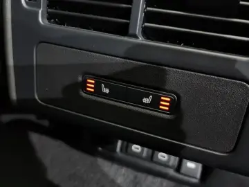 2021 Land Rover Discovery с пробегом 53 320 км