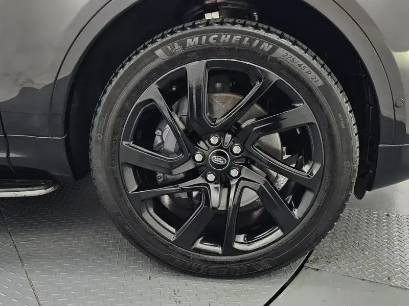 2022 Land Rover Discovery с пробегом 74 898 км