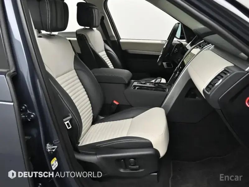 2025 Land Rover Discovery с пробегом 14 836 км