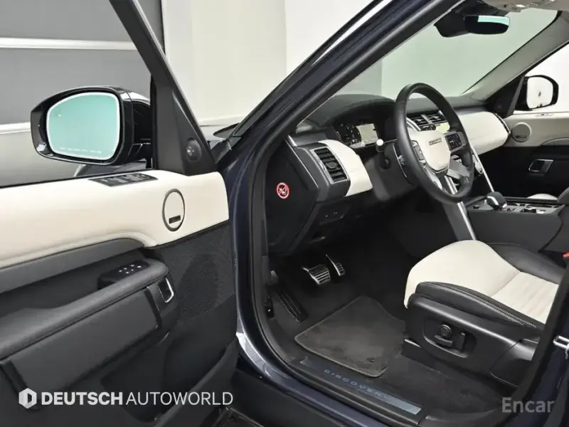 2025 Land Rover Discovery с пробегом 14 836 км